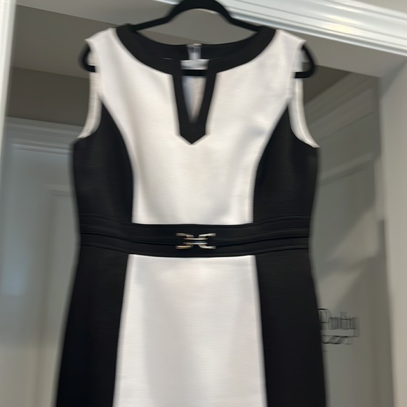 TAHARI ARTHUR S. LEVINE 👗Black & white cocktail dress  Size 12 in 💕condition - Picture 2 of 12
